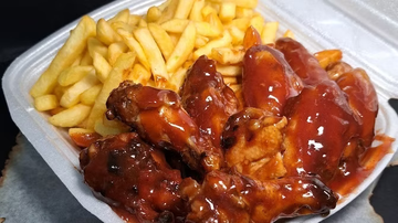 21. BBQ szárnyak extra